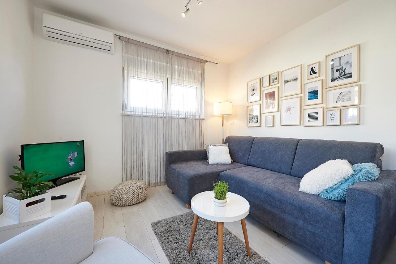 Apartmani Sara I Klara Trogir Exterior photo